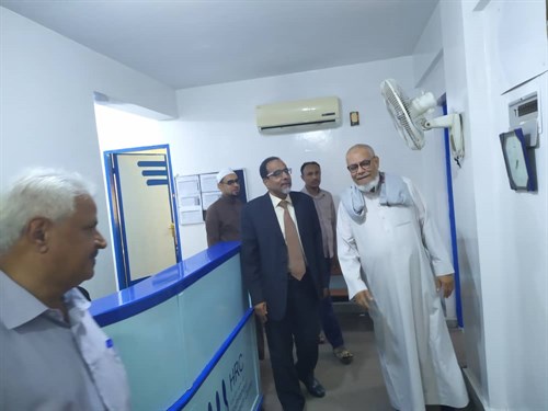 الدكتور صادق مكنون (1)