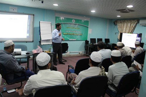 جامعة الاحقاف تقيم ورشة عمل بعنوان كتابة الرسائل والاطروحات العلمية (3) (1)