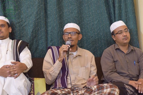 المولد النبوي السنوي الكبير بكلية الشريعة والقانون جامعة الأحقاف (8) (2)