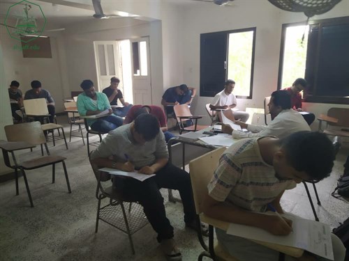 جامعة الاحقاف تدشن امتحانات الشهر الثاني لكليتي الادارة والاقتصاد وهندسة وعلوم الحاسوب (3)