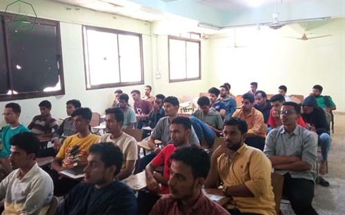 كلية هندسة وعلوم الحاسوب تقيم ندوة علمية بعنوان Software Development Life Sycle (SDLC) Scrum Model (4)