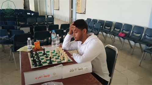 جامعة الأحقاف تتأهل إلى دور نصف النهائي في بطولة الجامعات اليمنية   (2)