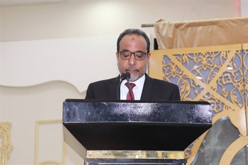 البروفيسور صادق مكنون نائب رئيس جامعة الأحقاف