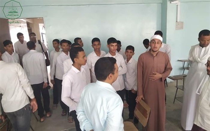 طلاب ثانوية النهضة العلمية الأهلية بسيئون في زيارة لجامعة الأحقاف