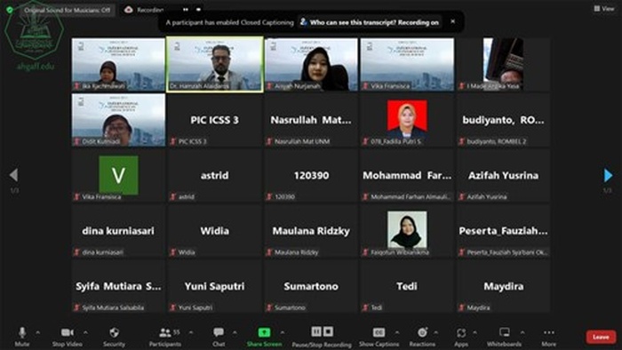 الدكتور حمزة العيدروس من جامعة الأحقاف متحدثا رسميا في المؤتمر الدولي الثالث للعلوم الإجتماعية بإندونيسيا