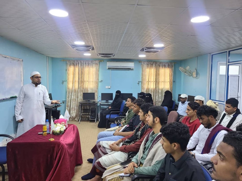 مركز بحوث حضرموت بجامعة الأحقاف ينظم أمسية حول الأمن المعلوماتي وأثره على العلاقات الدولية